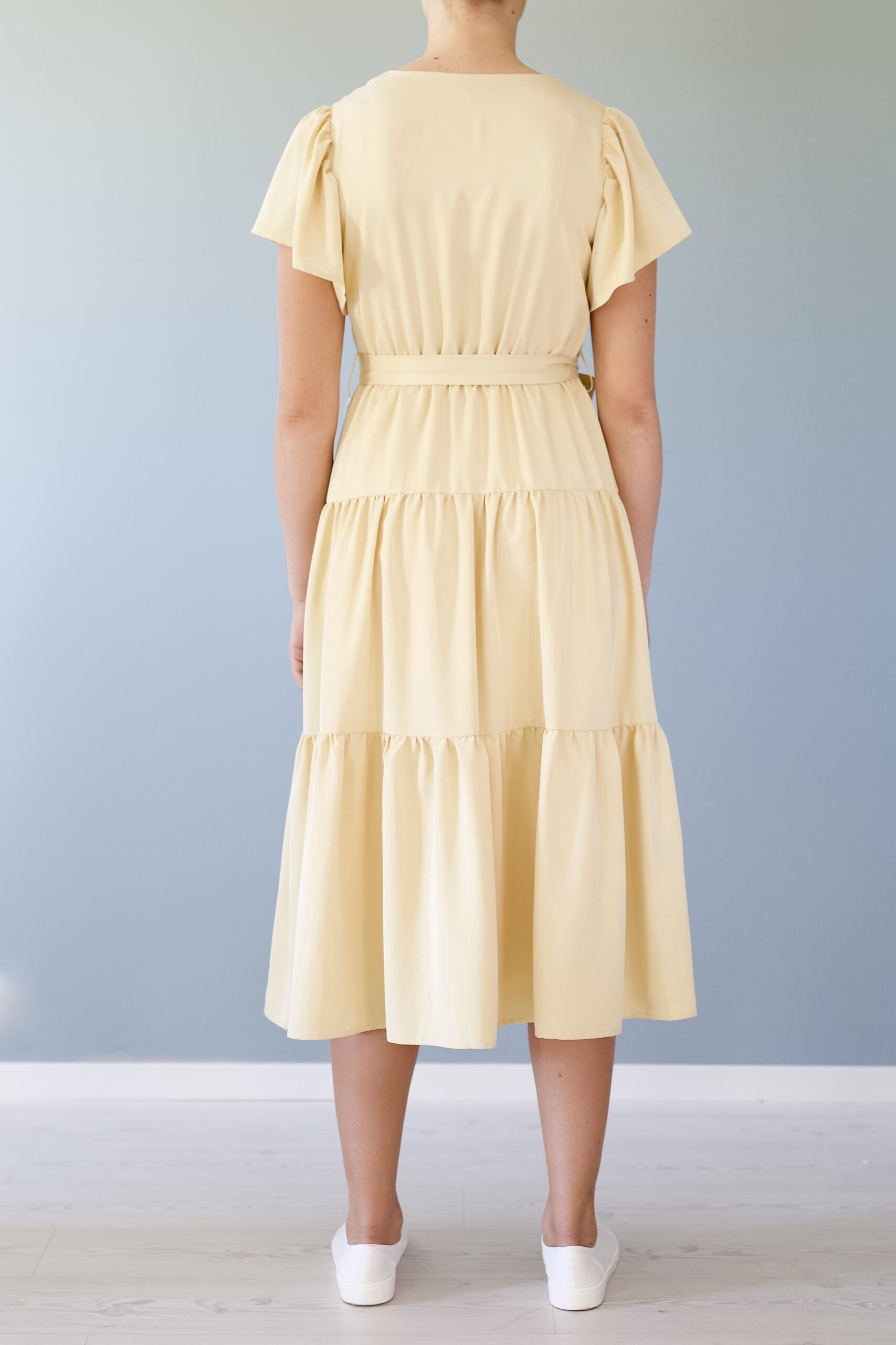 SS22 - Nathalia kjole gul