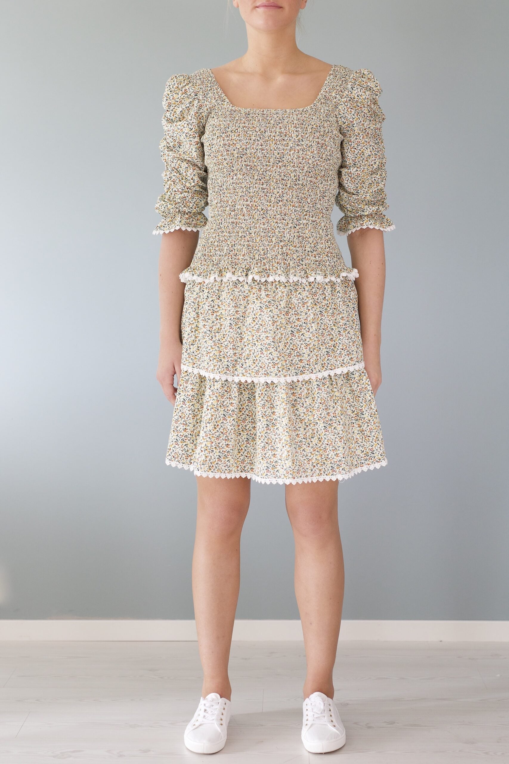 SS22 - Jesca topp