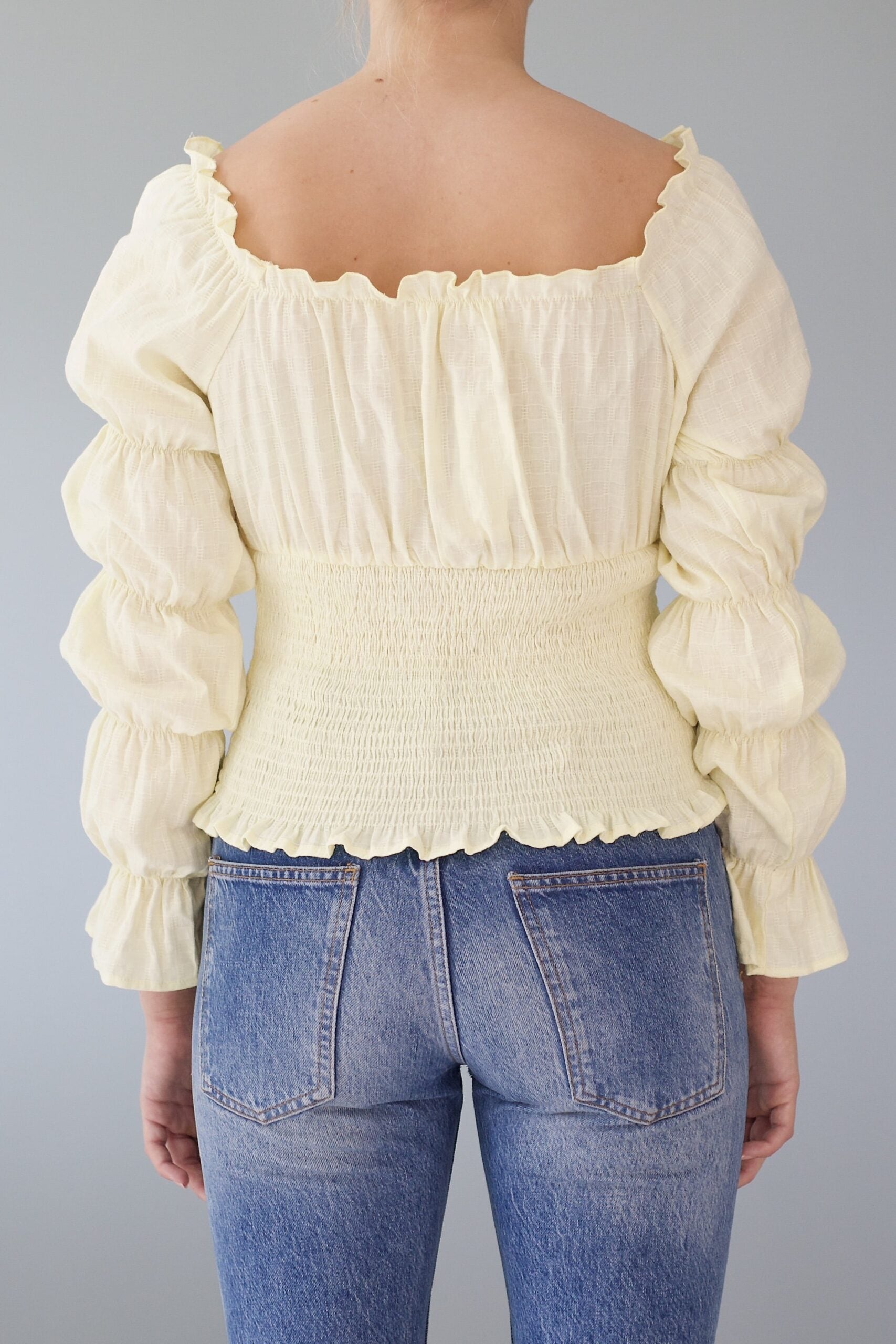 SS22 - Marthina topp gul