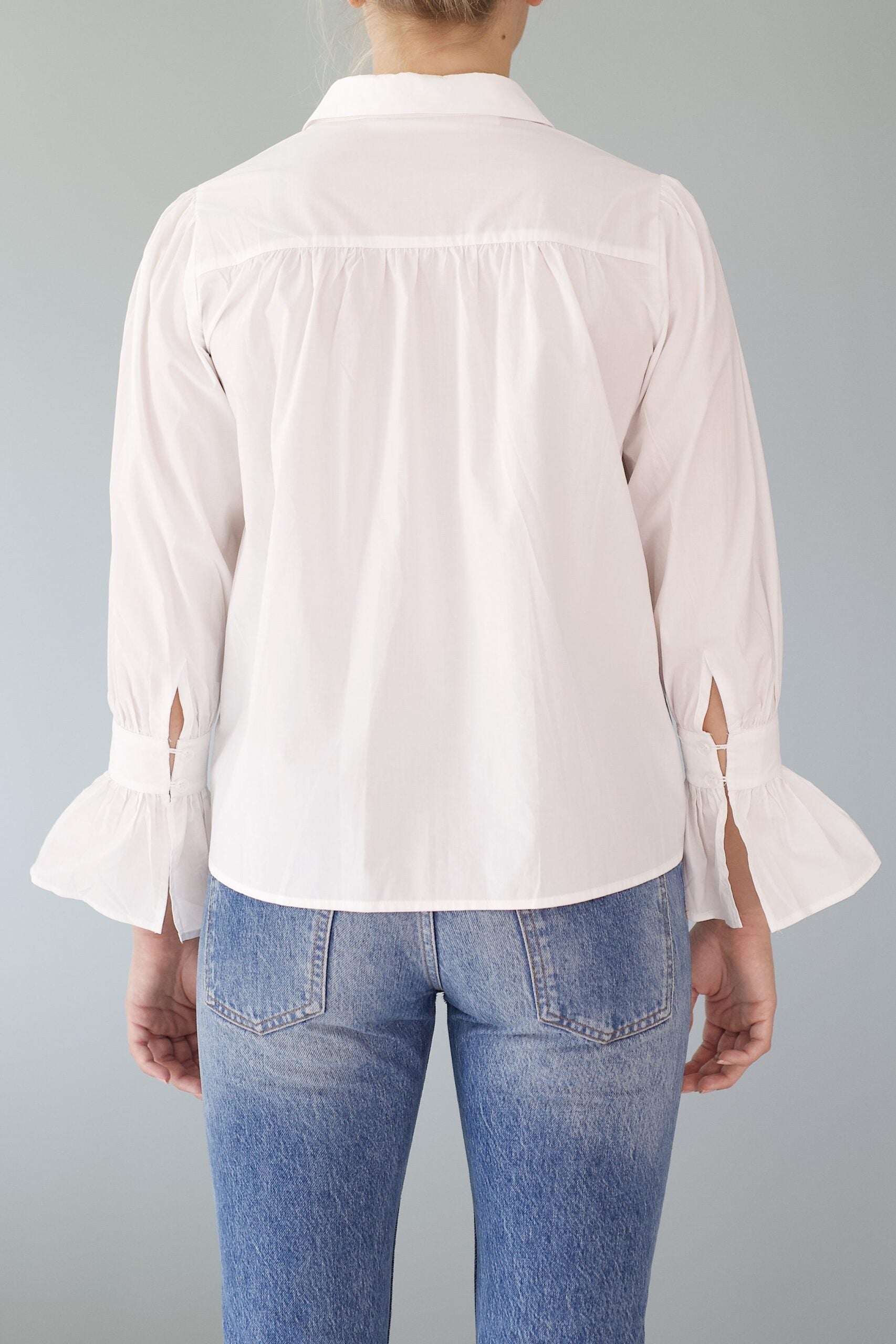 SS22 - Jasmine bluse hvit