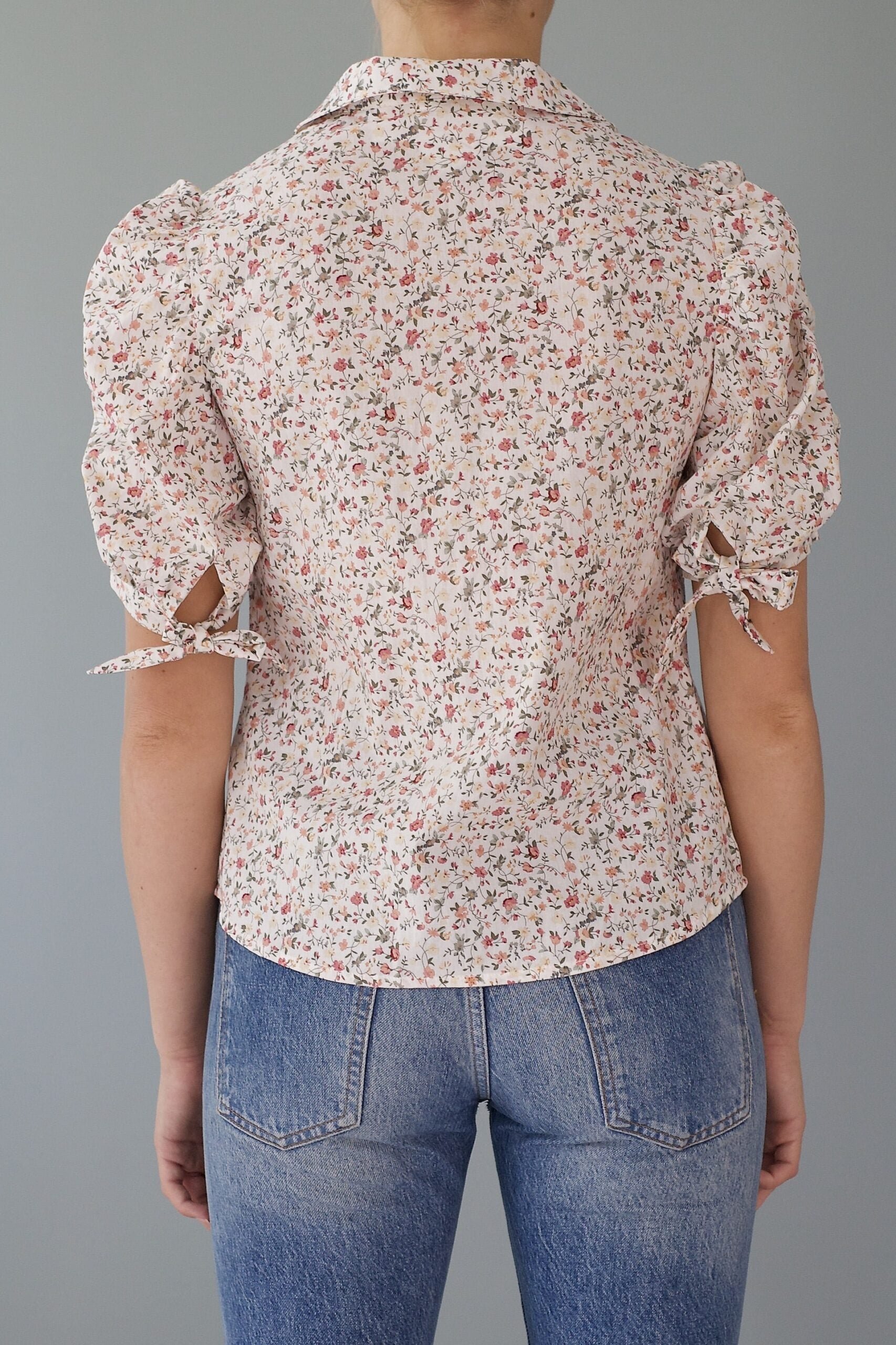 SS22 - Lillian bluse