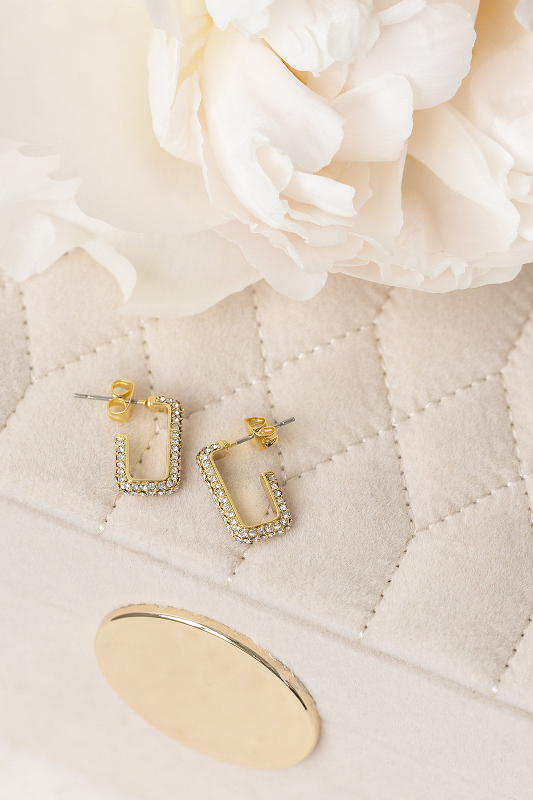 Emy crystal earrings petite