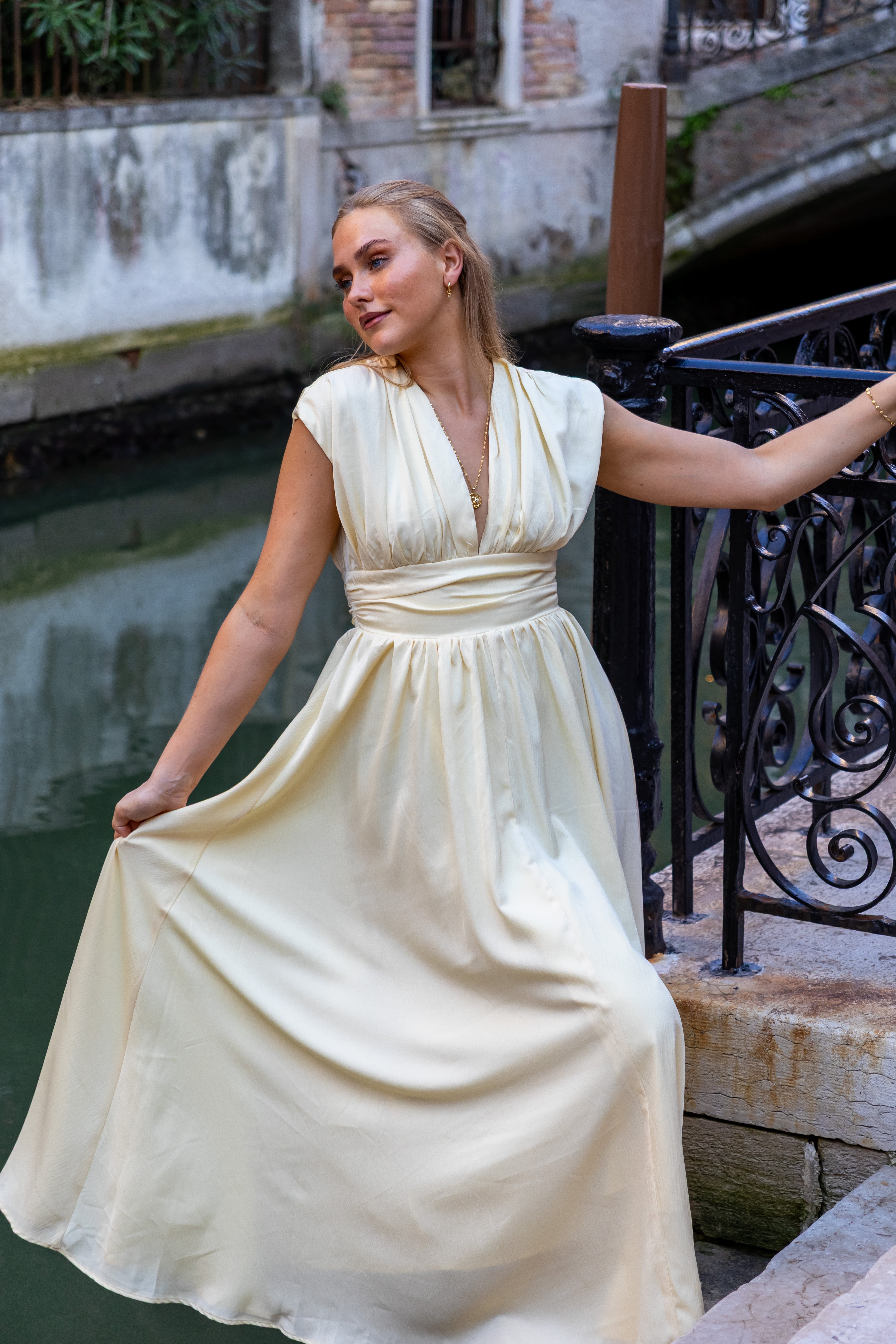 SS27 Bella dress yellow