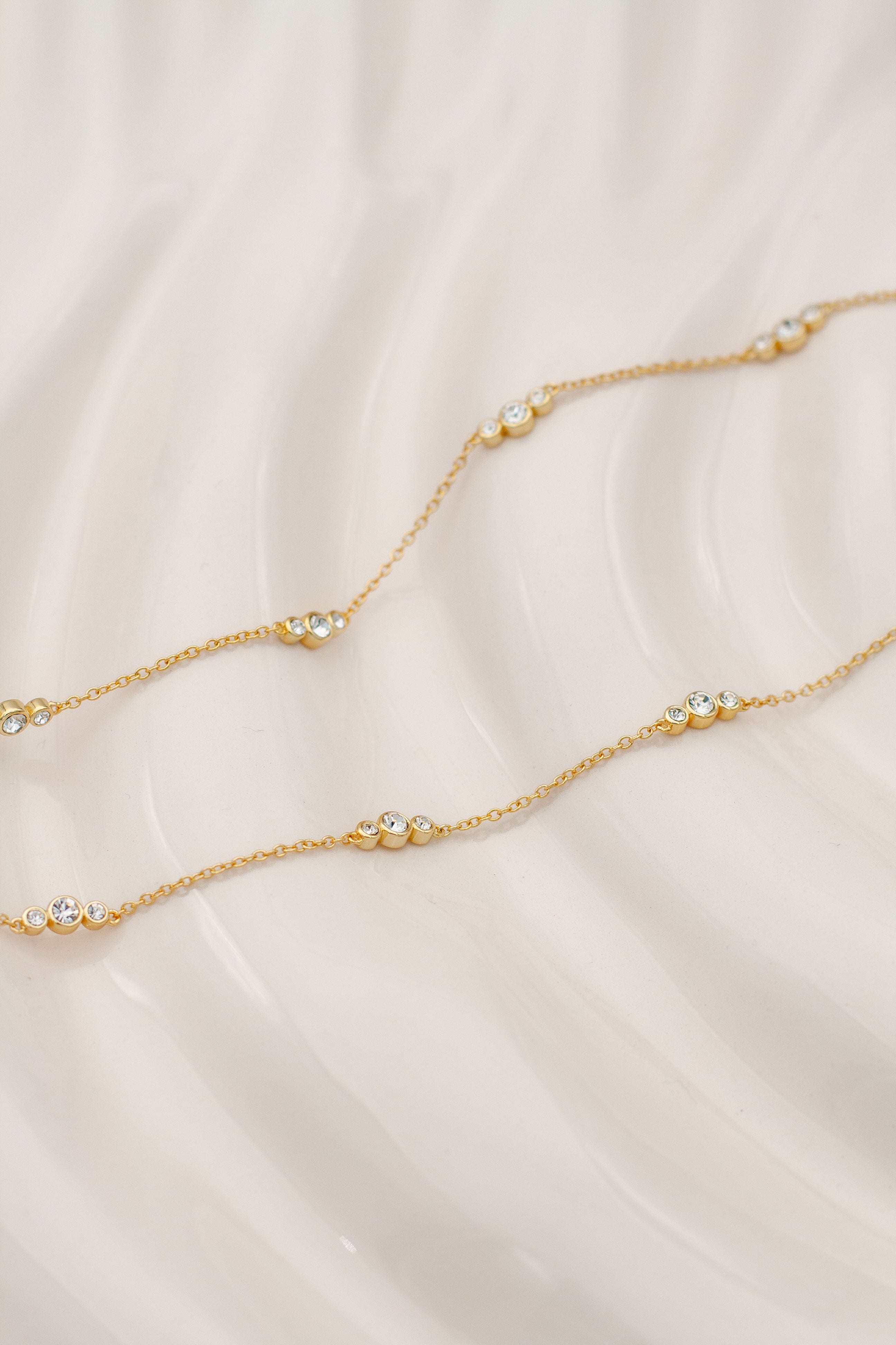 Calla long necklace