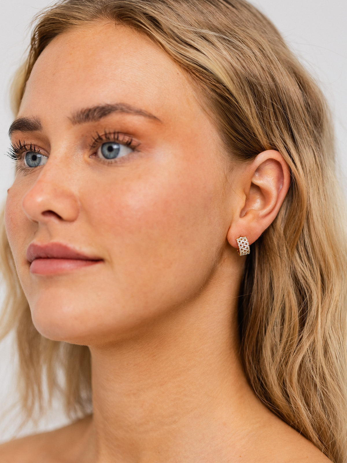 Yasmine hoops petite