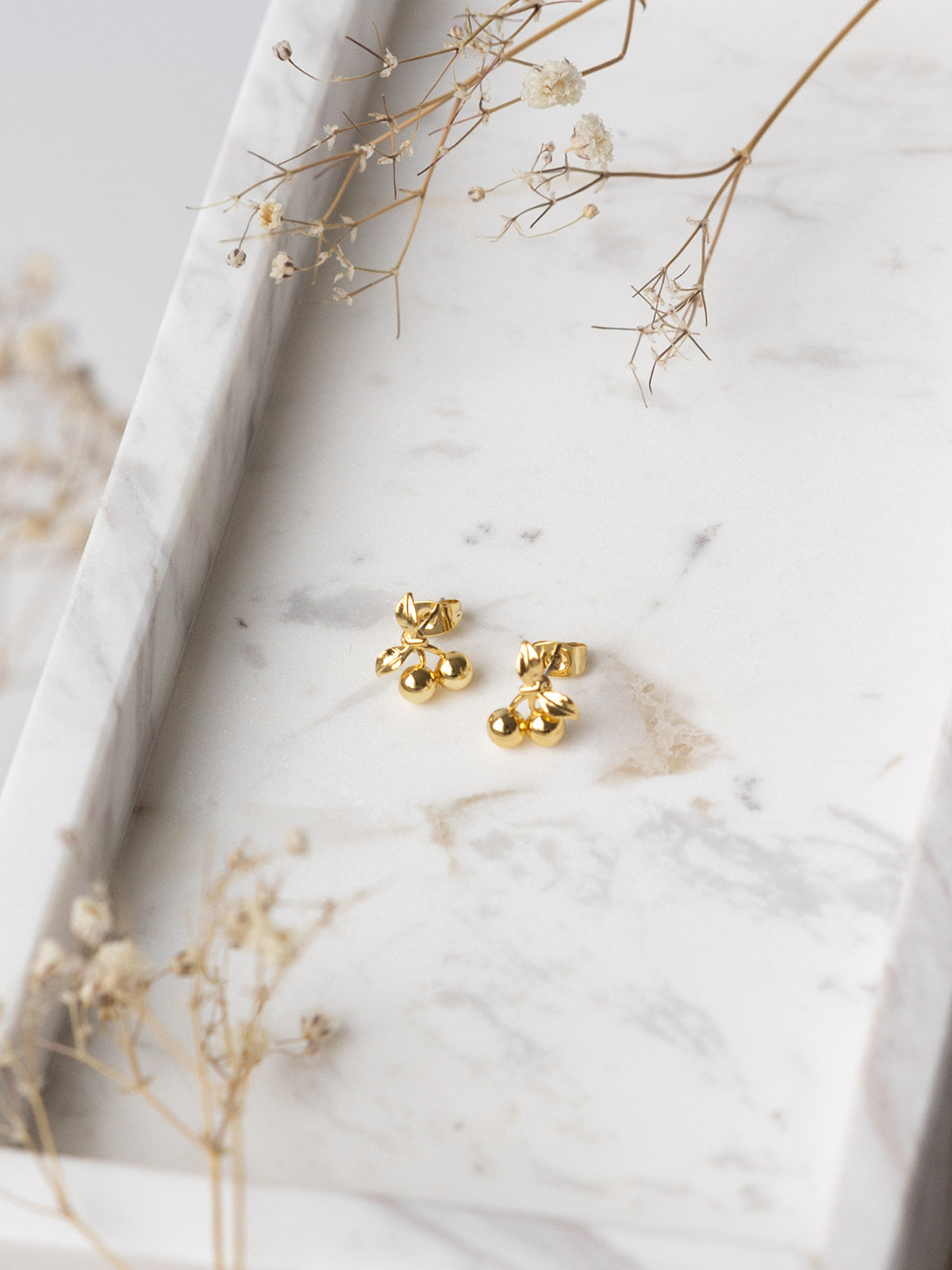 Cherry earstuds