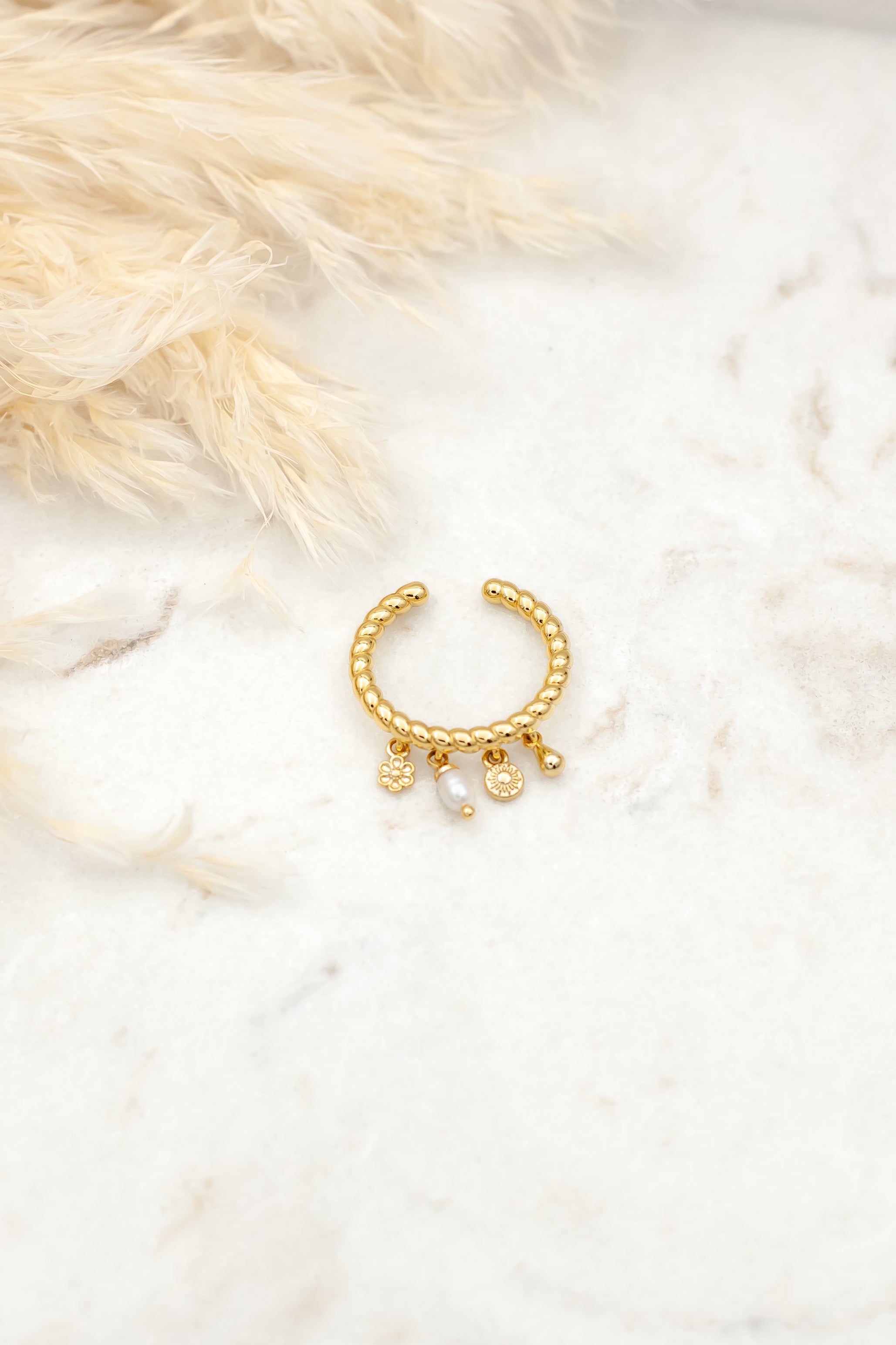Selene ring