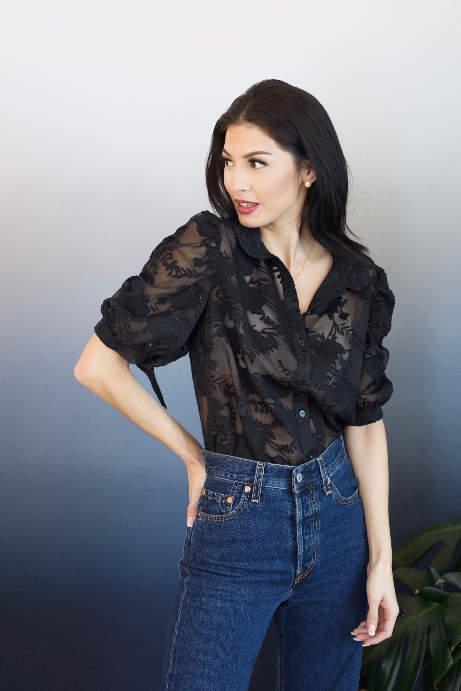 AW-21 - Taylor bluse sort