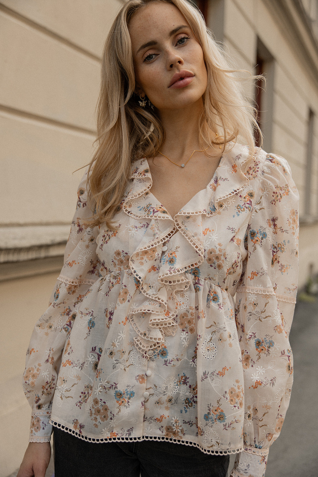 SS24 - Alette bluse beige