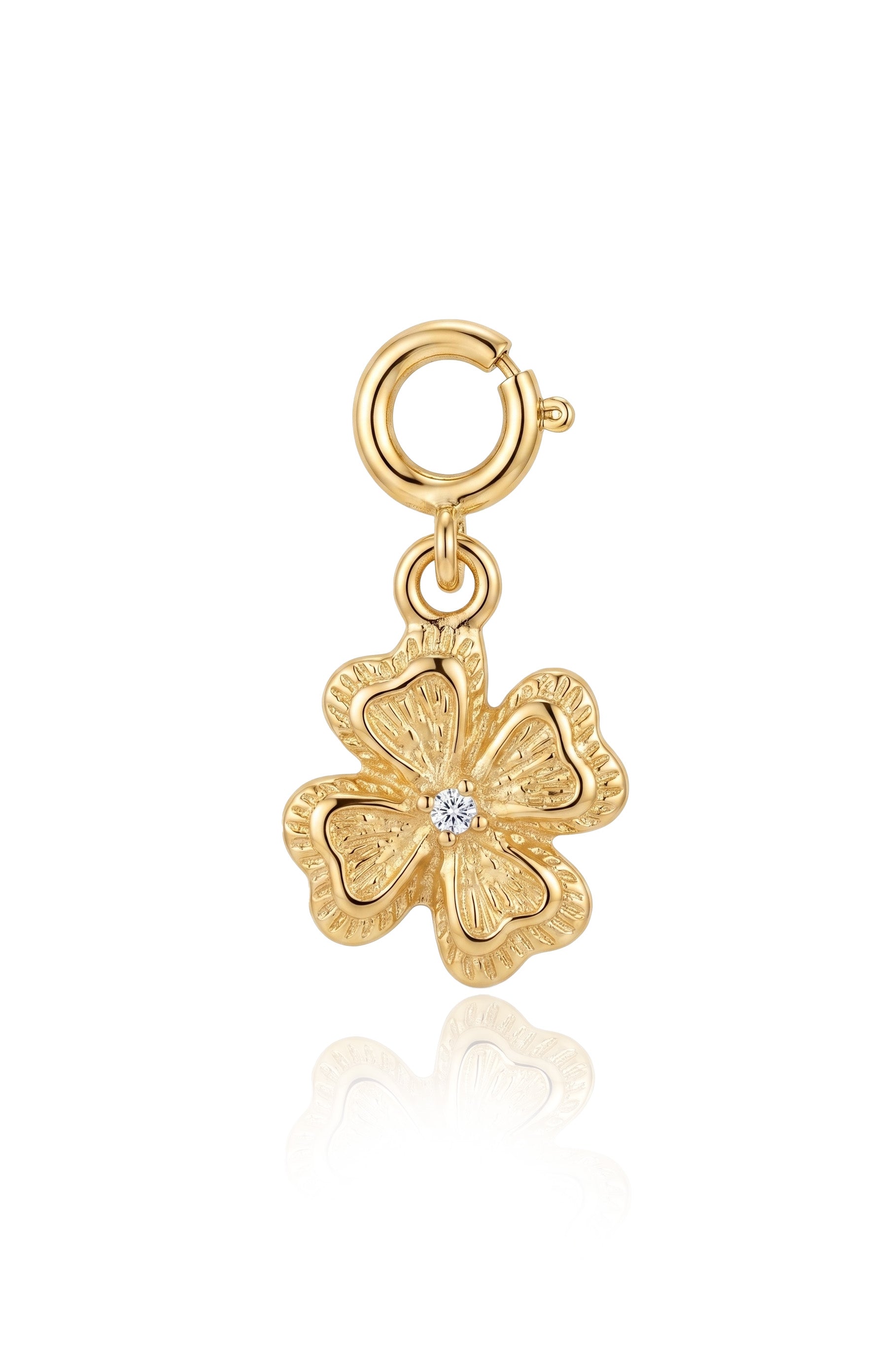 Fortuna clover charm
