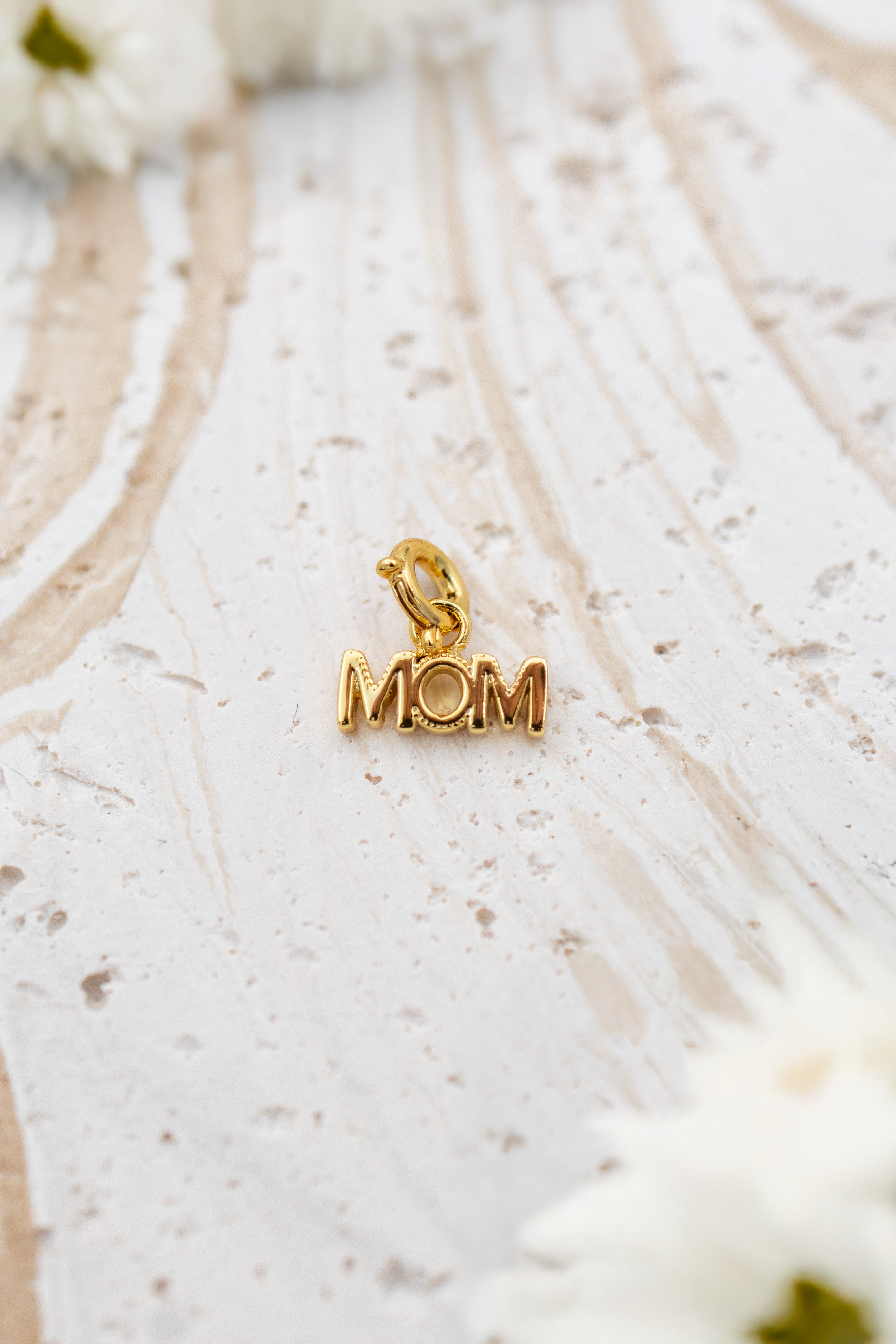 Fortuna mom charm