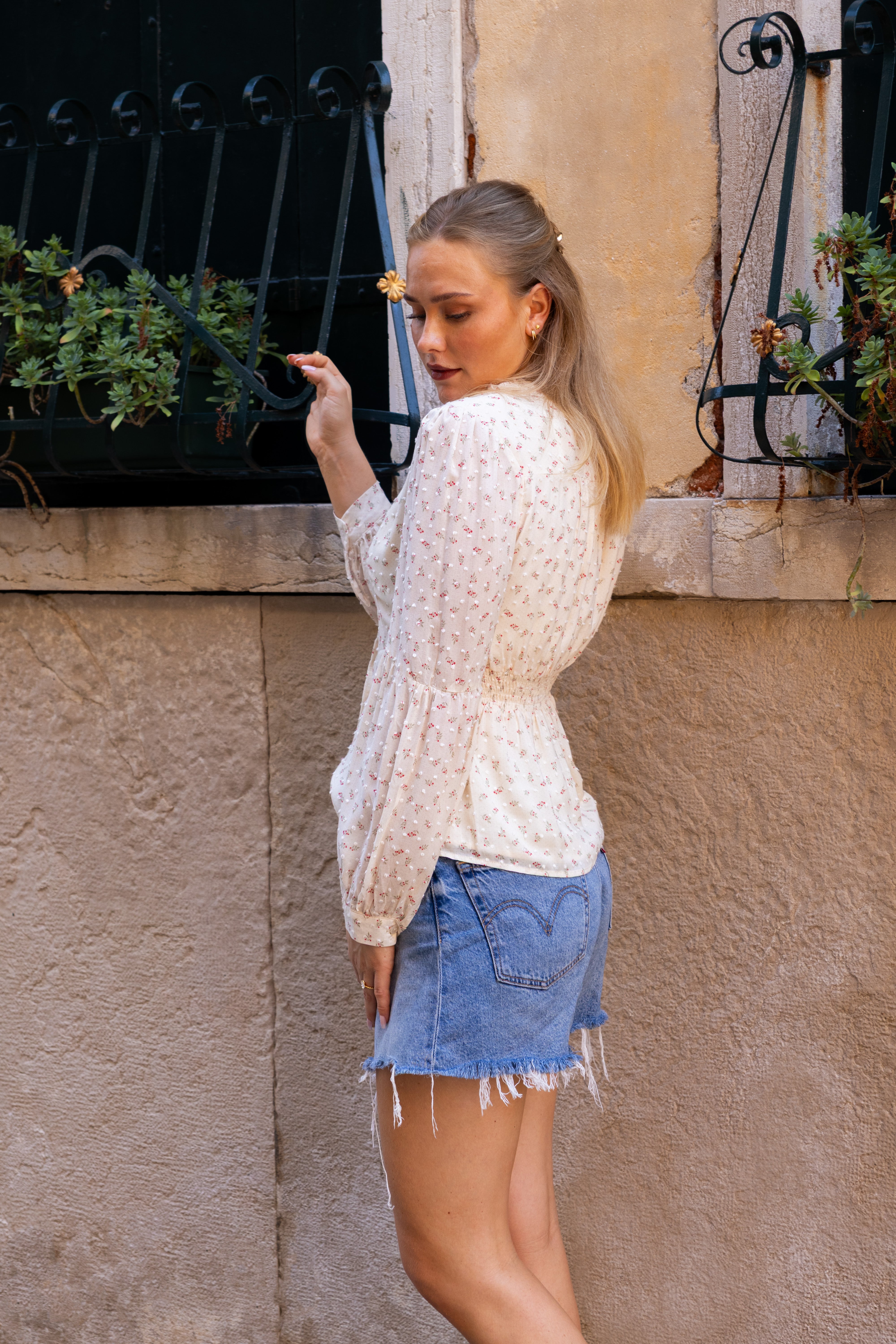 SS27 Aria blouse