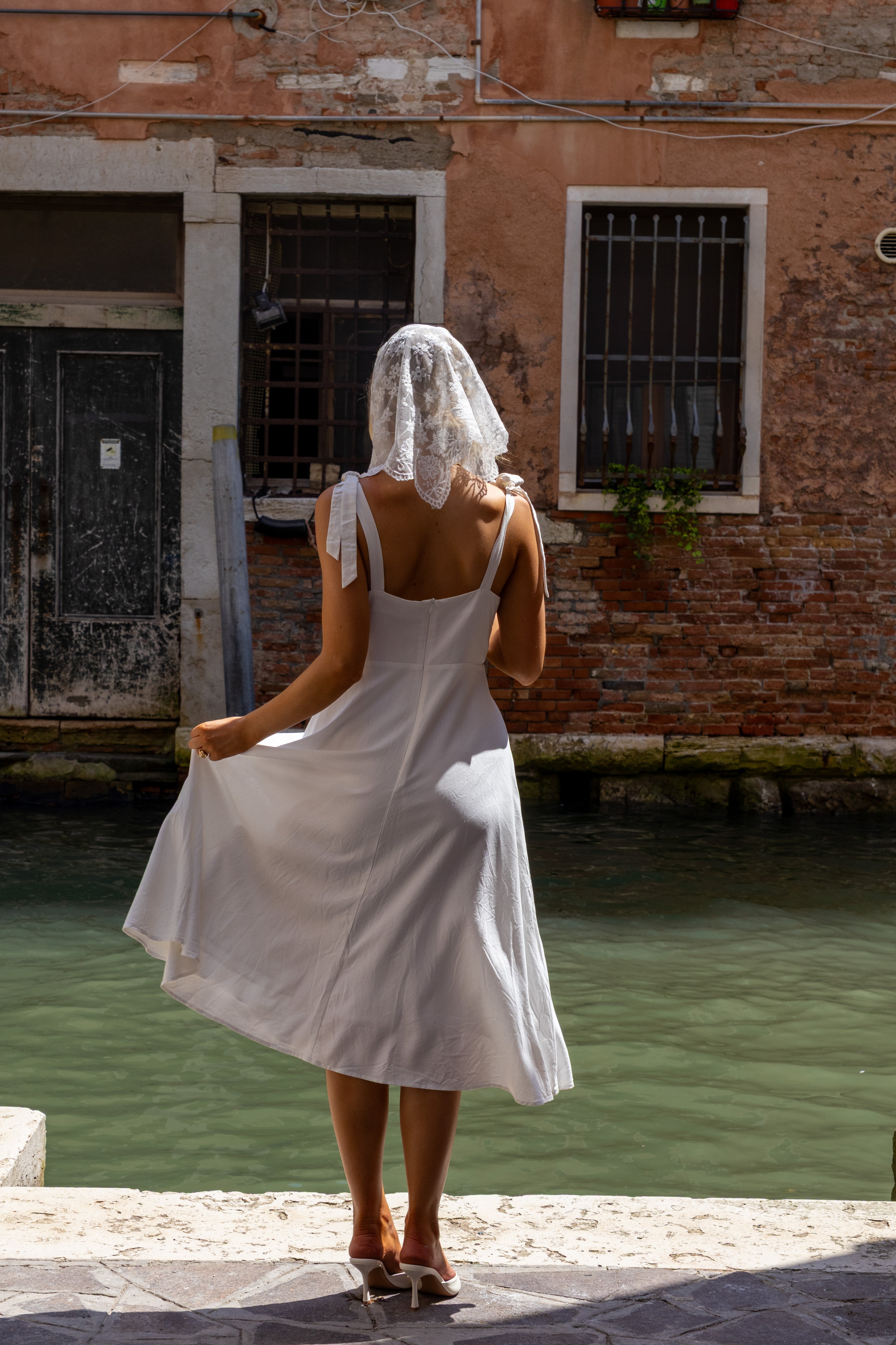 SS27 Caroline linen dress white