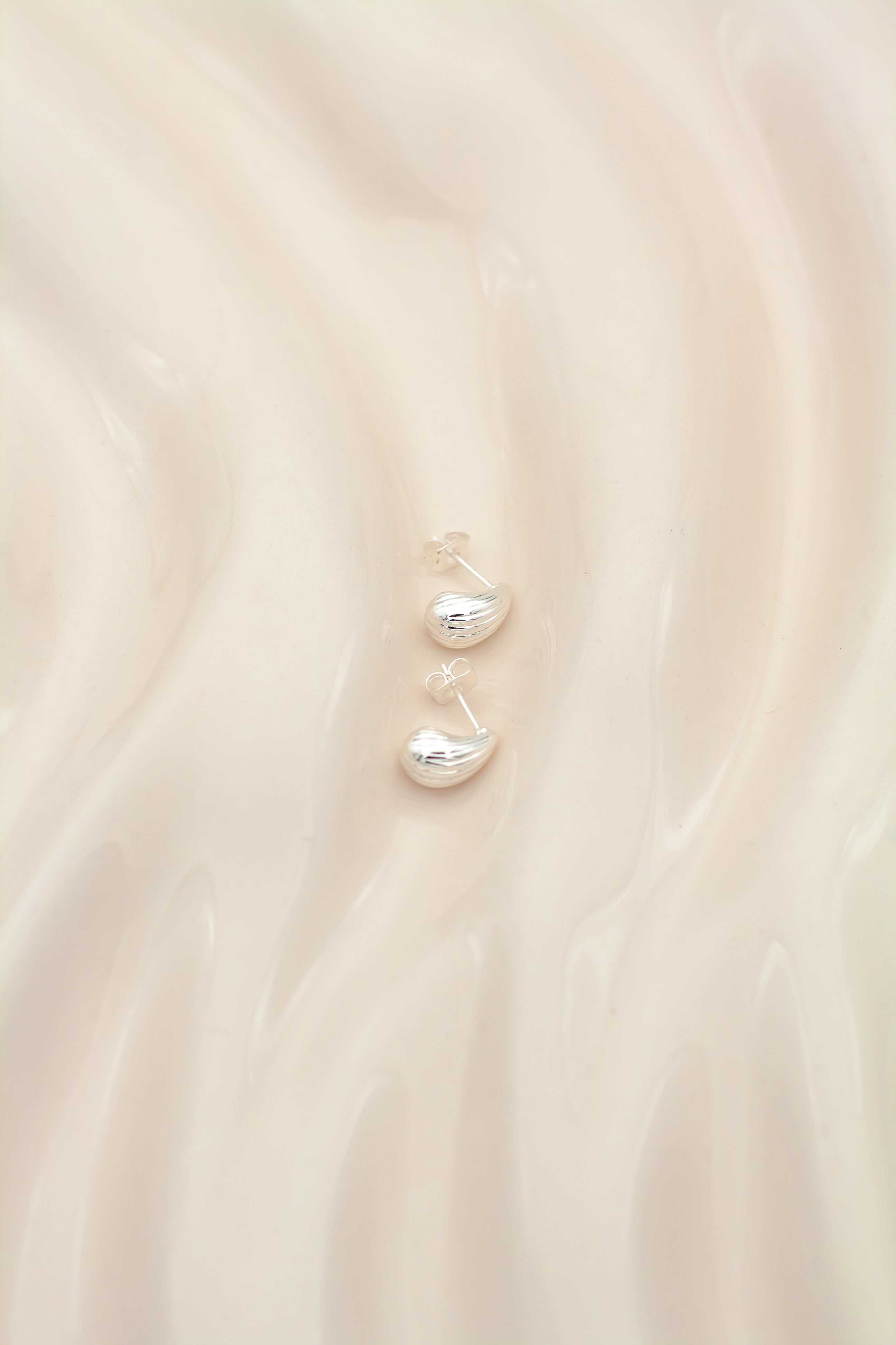 Daria drop earrings silver