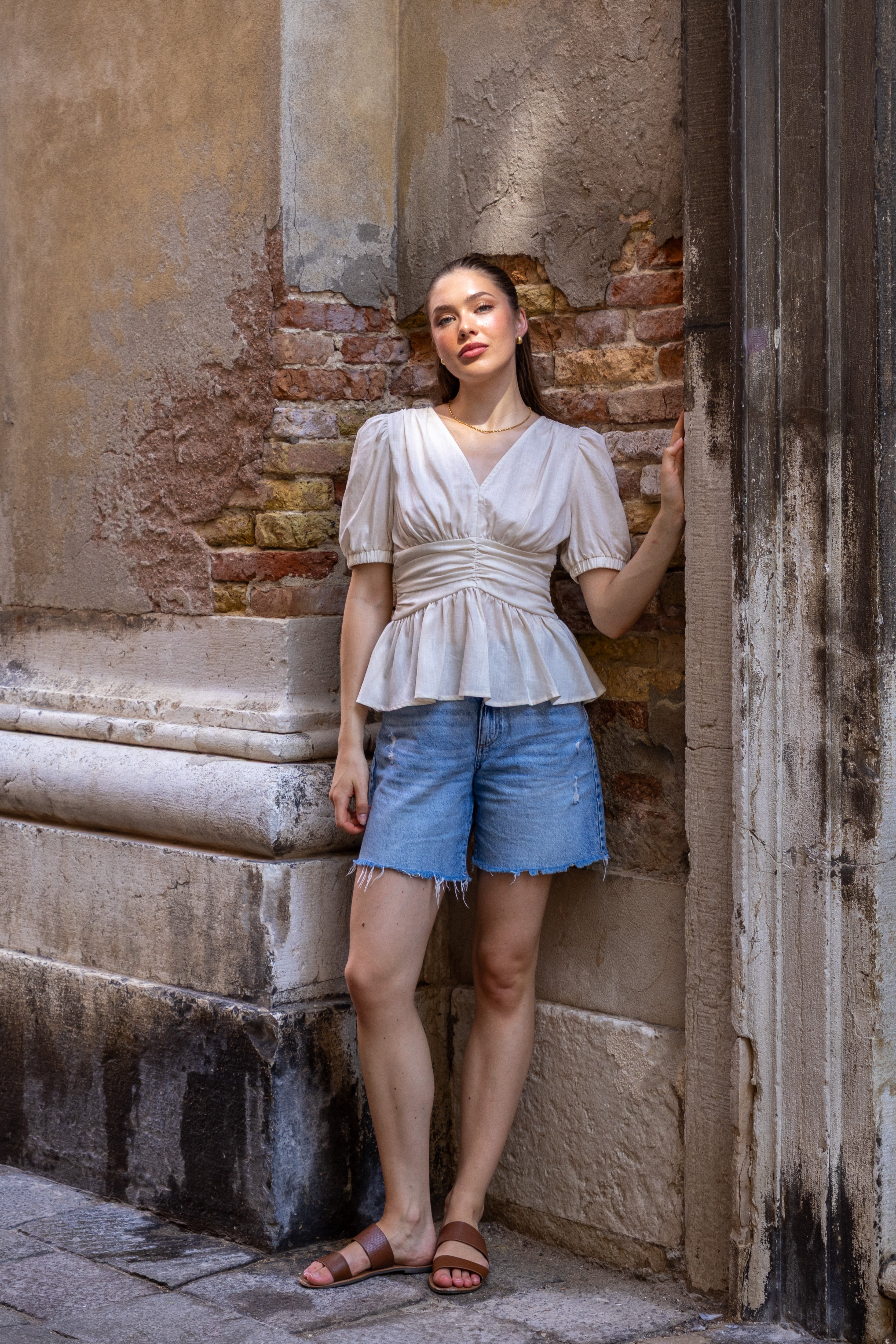 SS27 Leonora blouse beige