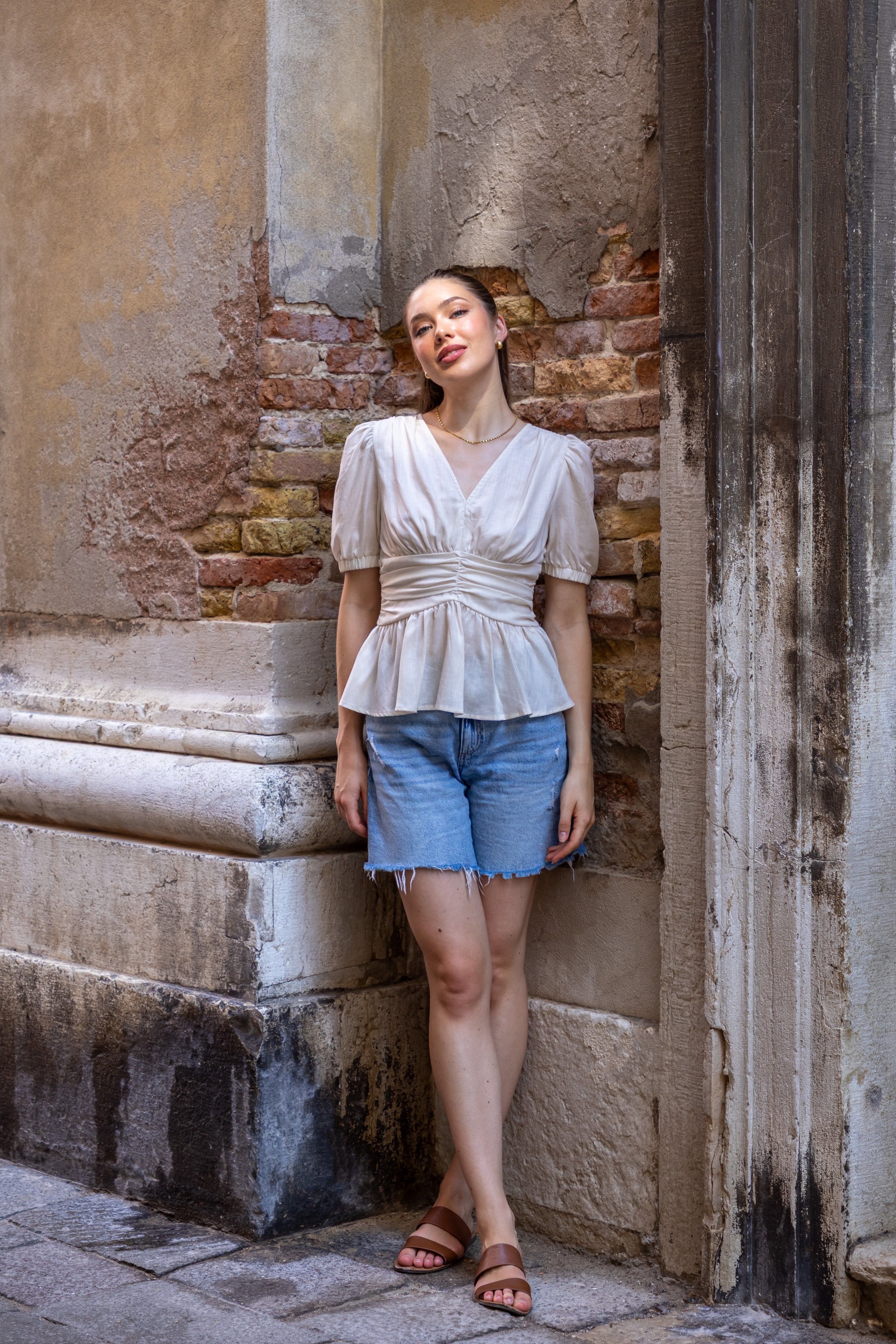 SS27 Leonora blouse beige