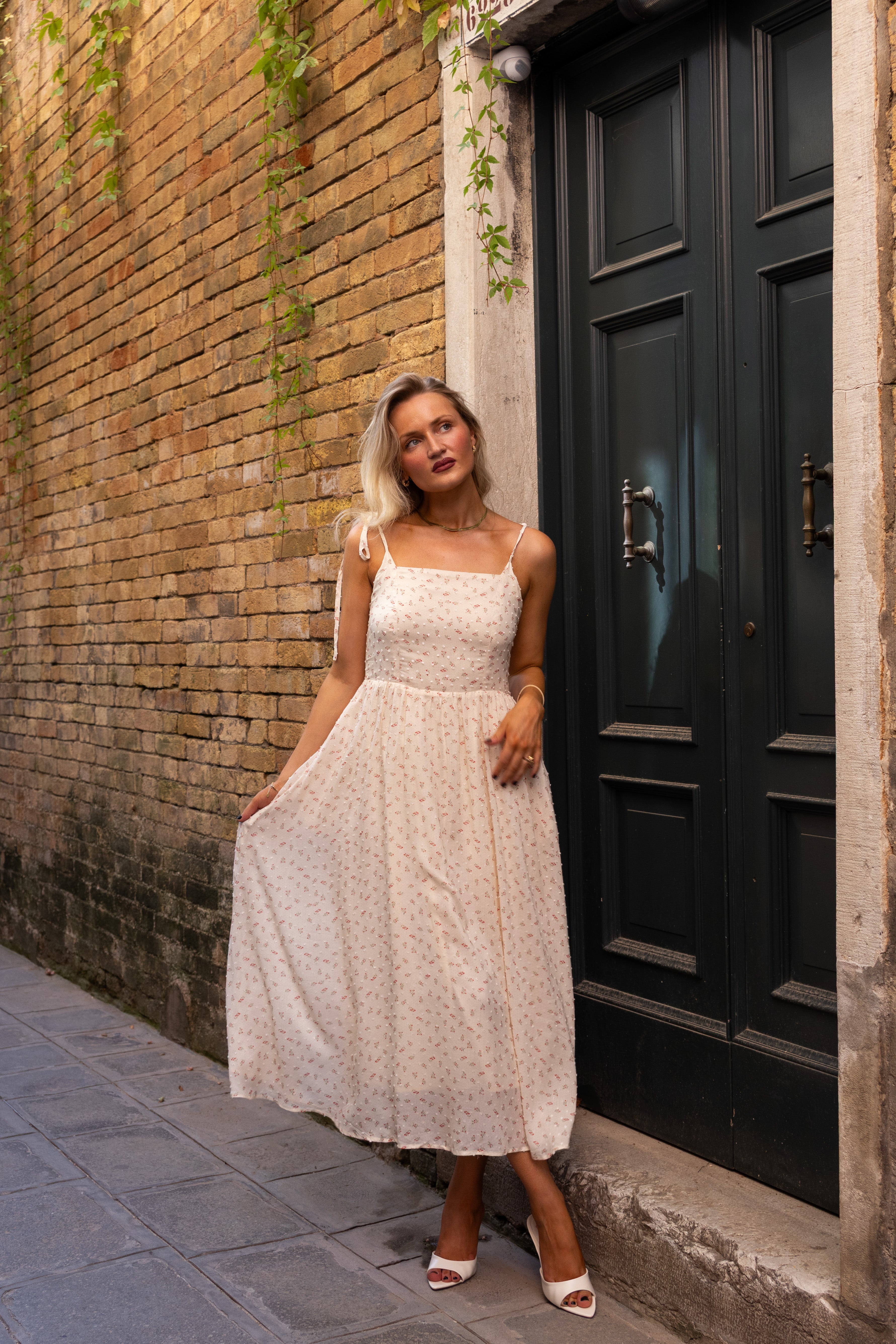 SS27 Mathilde dress red print