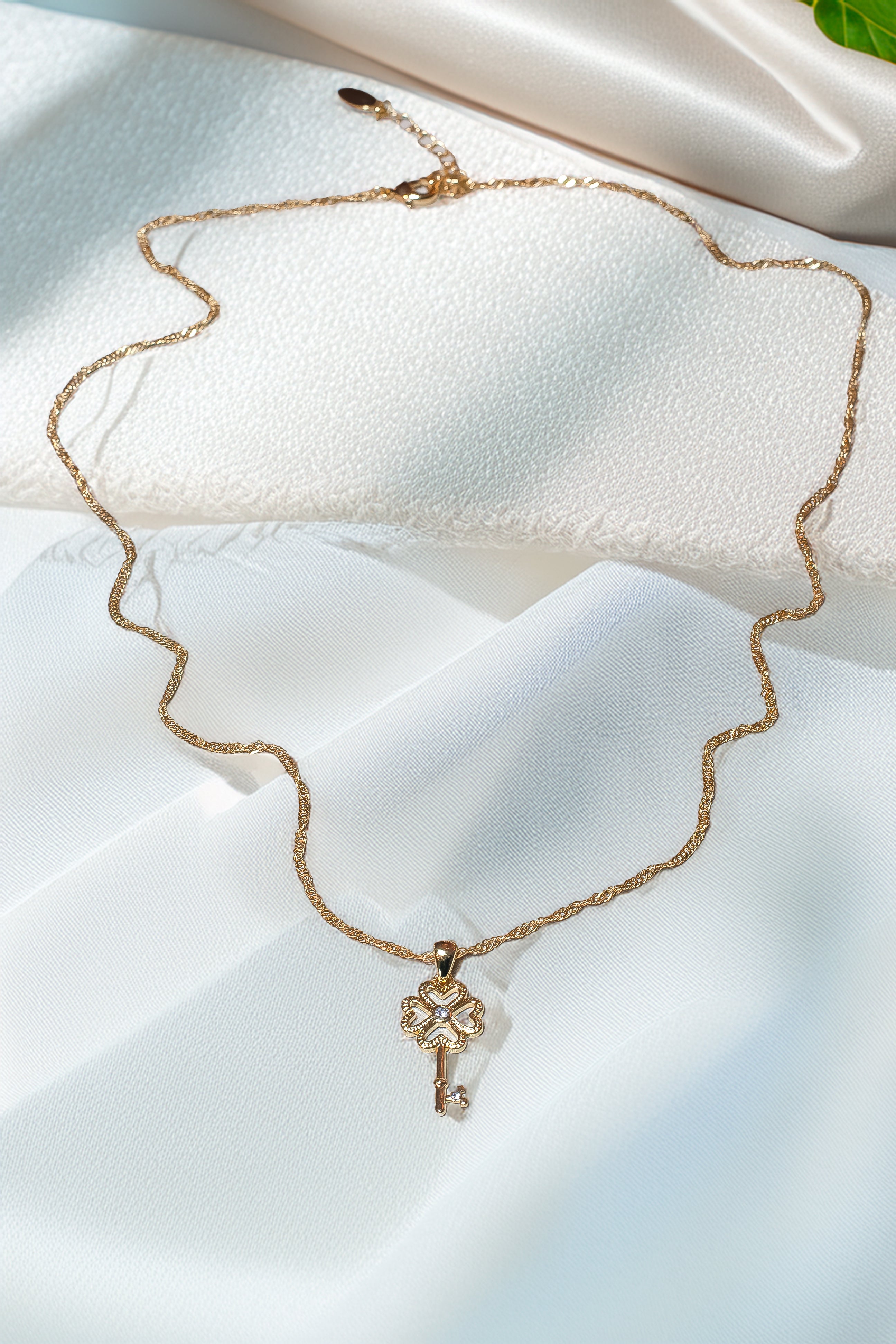 Forhåndssalg - Manifistation key necklace