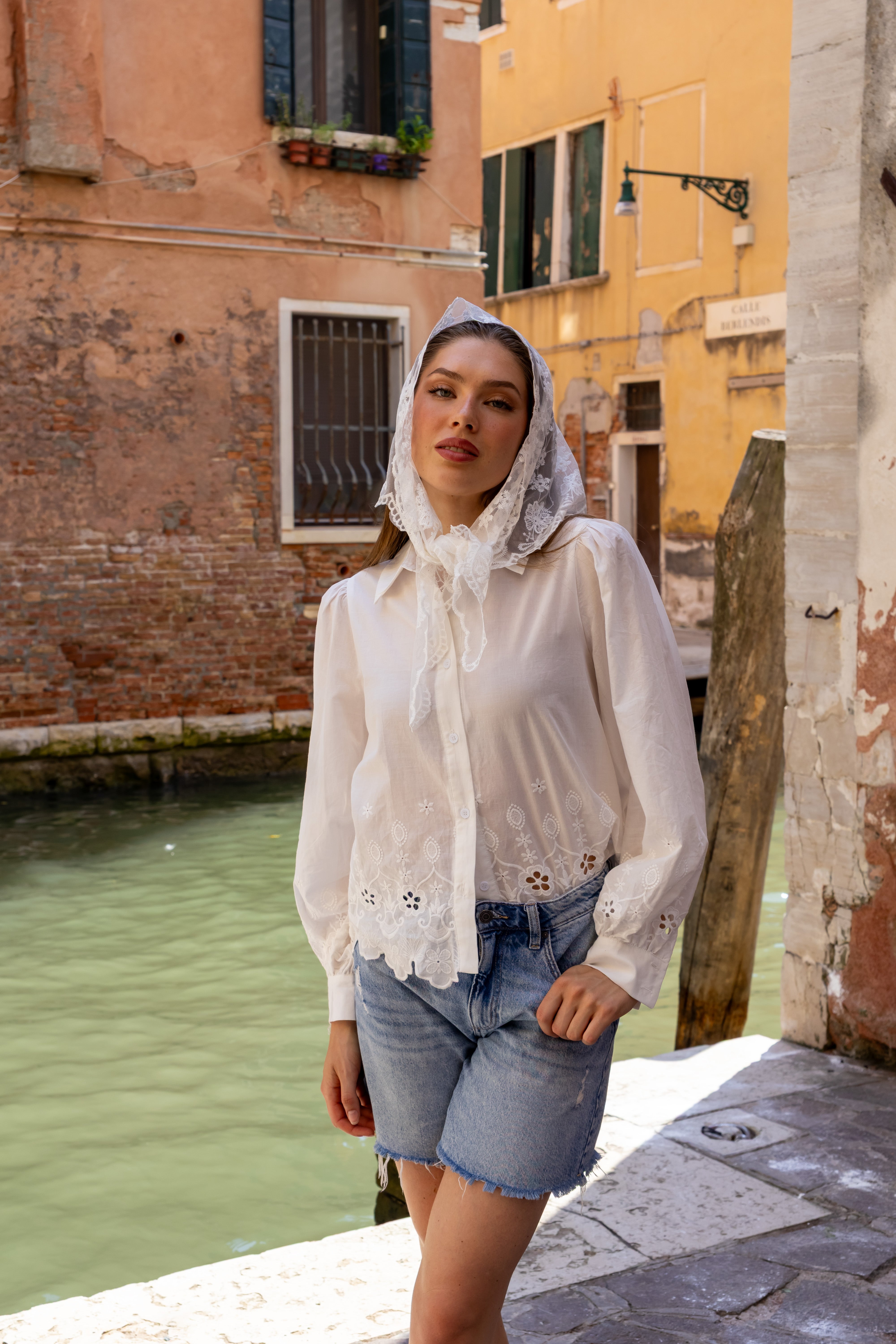 SS27 Olivia shirt