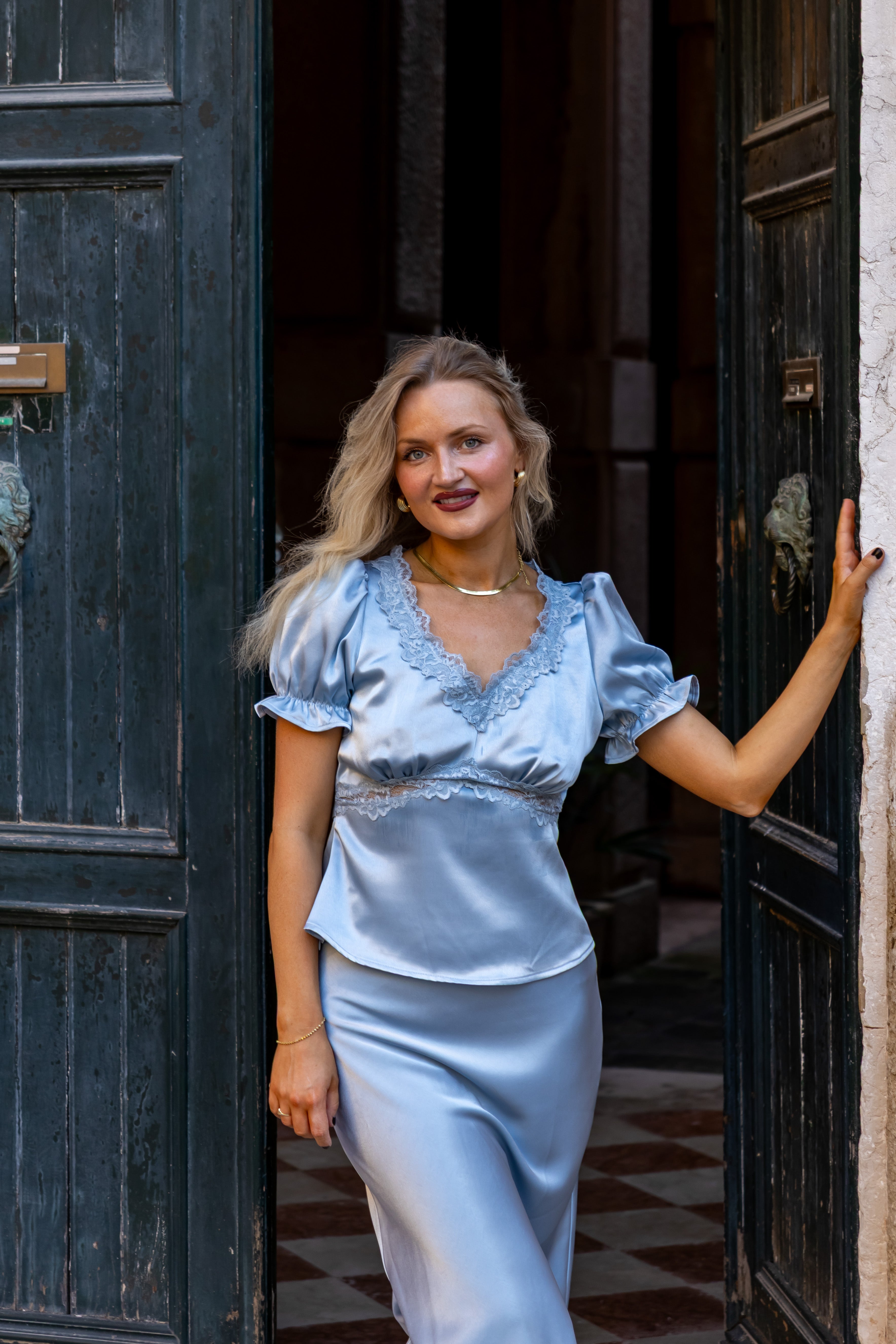 SS27 Rosalie short sleeve dusty blue