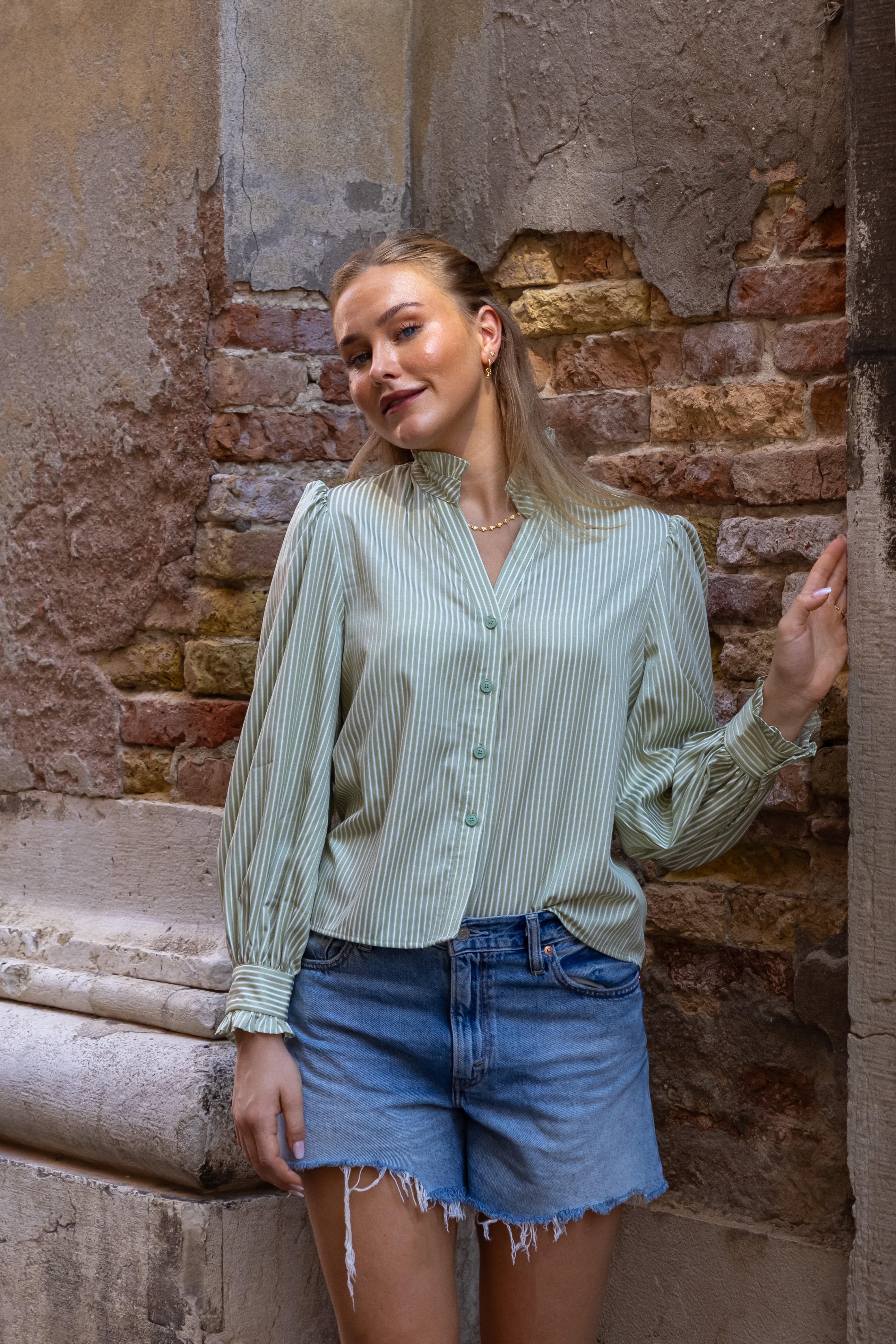 SS27 Stella shirt green