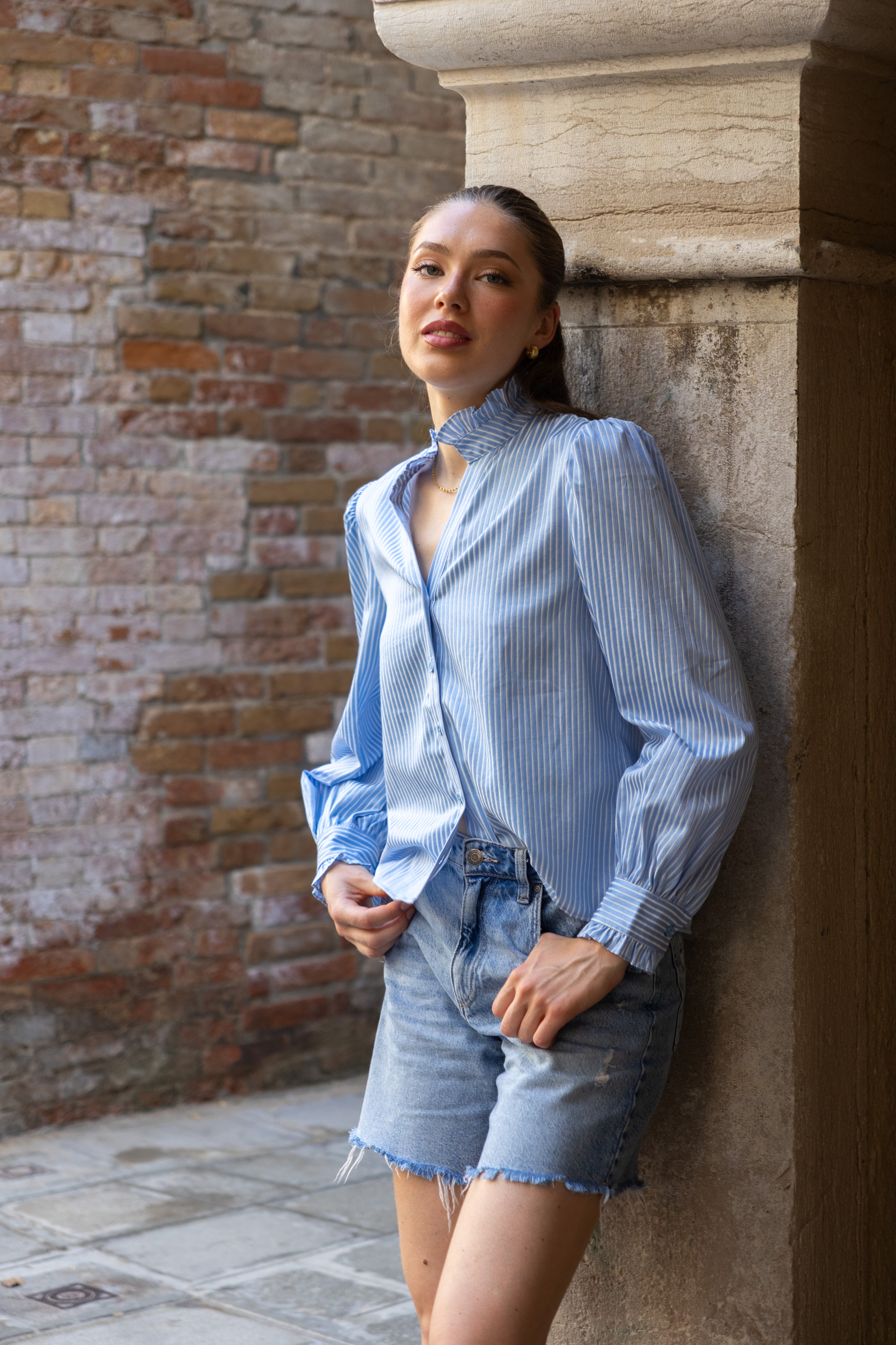 SS27 Stella shirt blue